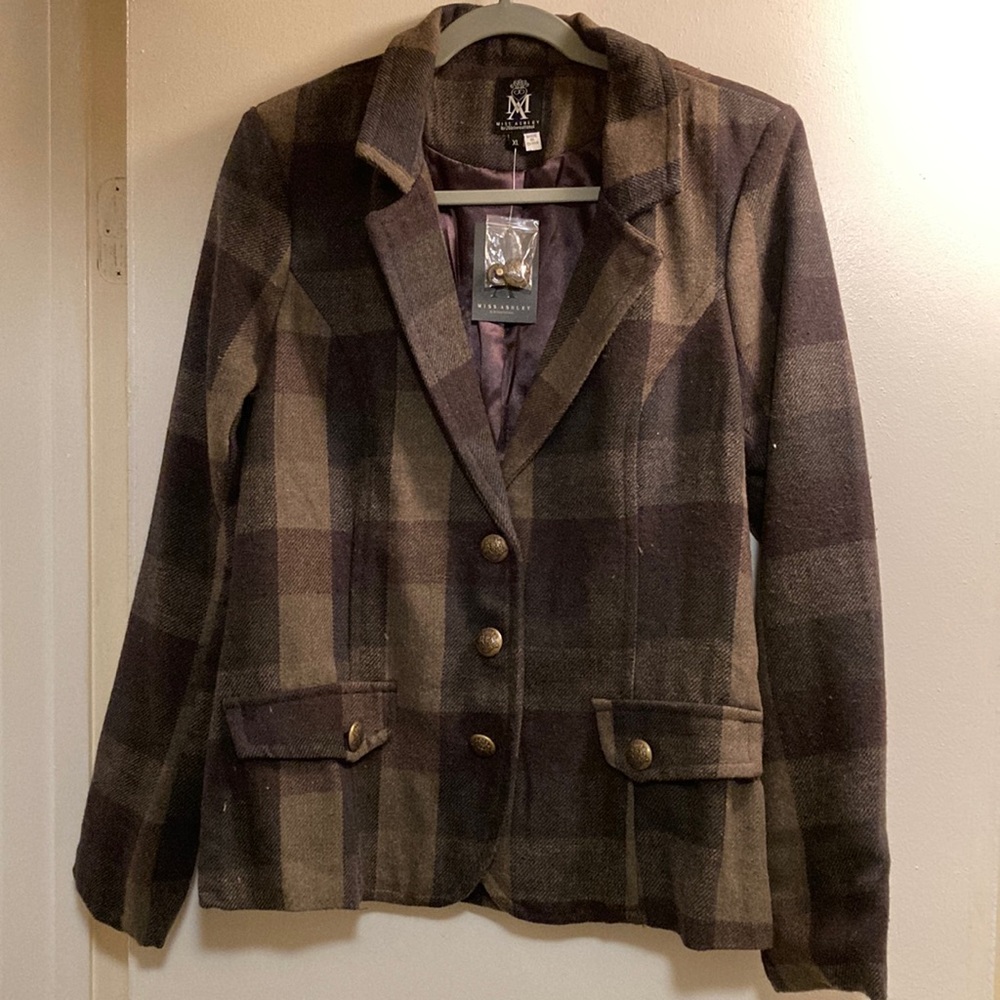 Miss Ashley by 26International (from Modcloth) Brown / Black Plaid Blazer in XL.